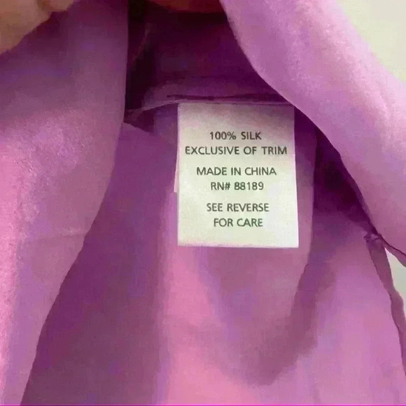 Lilly Pulitzer Silk Purple Sleeveless Blouse with Decorative Neck Size XS - Picture 7 of 10